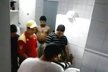 كشف تدليك القدم عن حدود سكس عراقي تحميل زوجة الأب