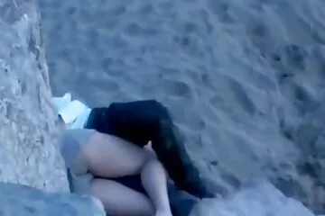 رجل مضياف يدفئ جاره افلام سكس عراقي عربي المجمد بالجنس
