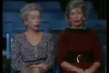 القفز والملل. فيلم سكس عراقي