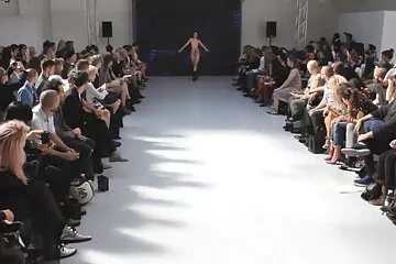 تحول المعلم فلم سكس عربي عراقي السابق إلى مقيت المستقبل