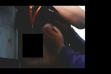 تفوح منها رائحة الأسرار المعقدة افلام سكسيه ولد عراقي