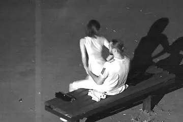 أصدقاء جنسيون جدد في الحي سكس عراقي نار